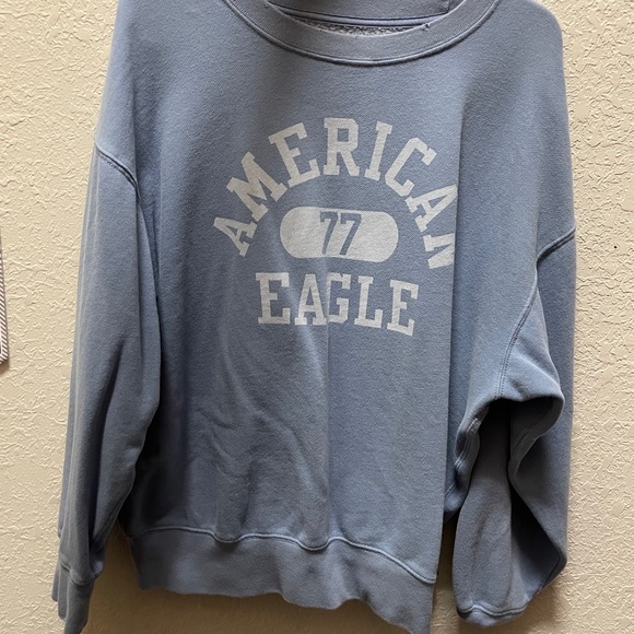 American Eagle soft crewneck - Picture 2 of 4